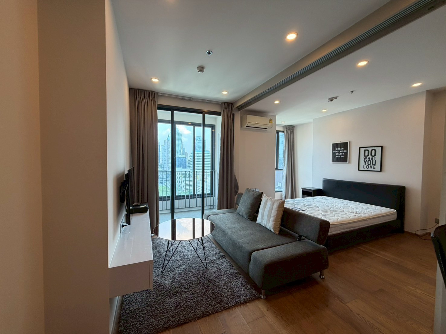 ✨Condo for Rent : Q chidlom (AP-02) ( line : @condo91 )