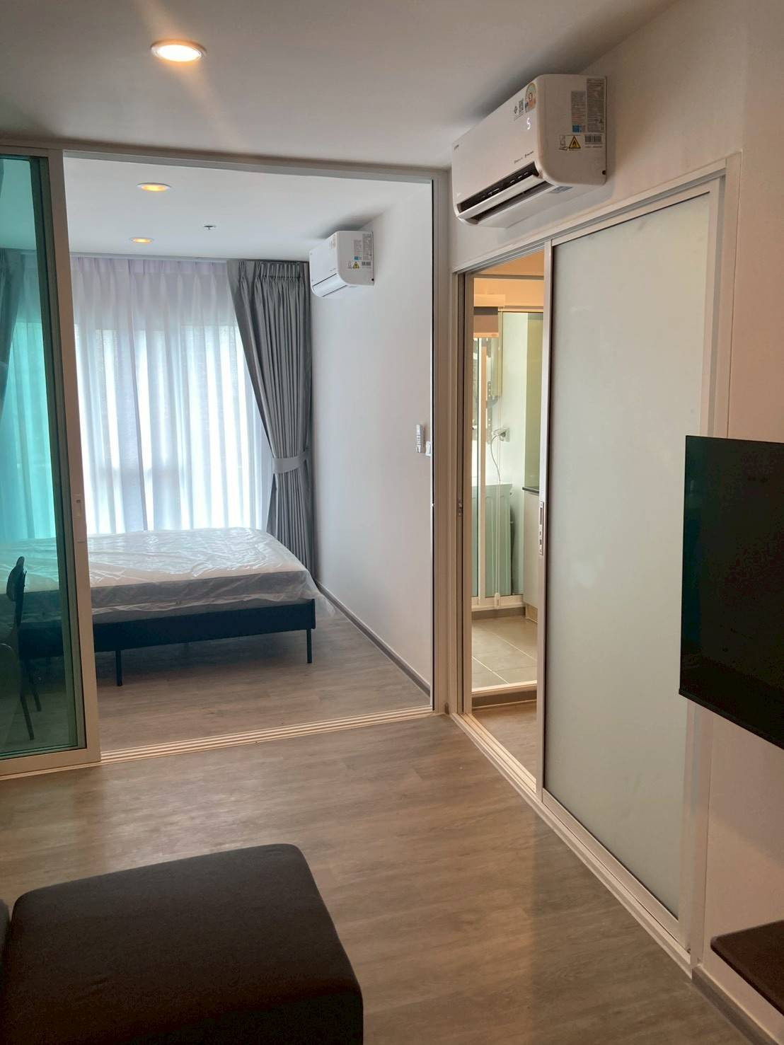 คอนโดให้เช่า :รีเจ้นท์โฮมบางนา (Regent Home Bangna) ((BTS Bangna )) MK-02 line @livingbkk
