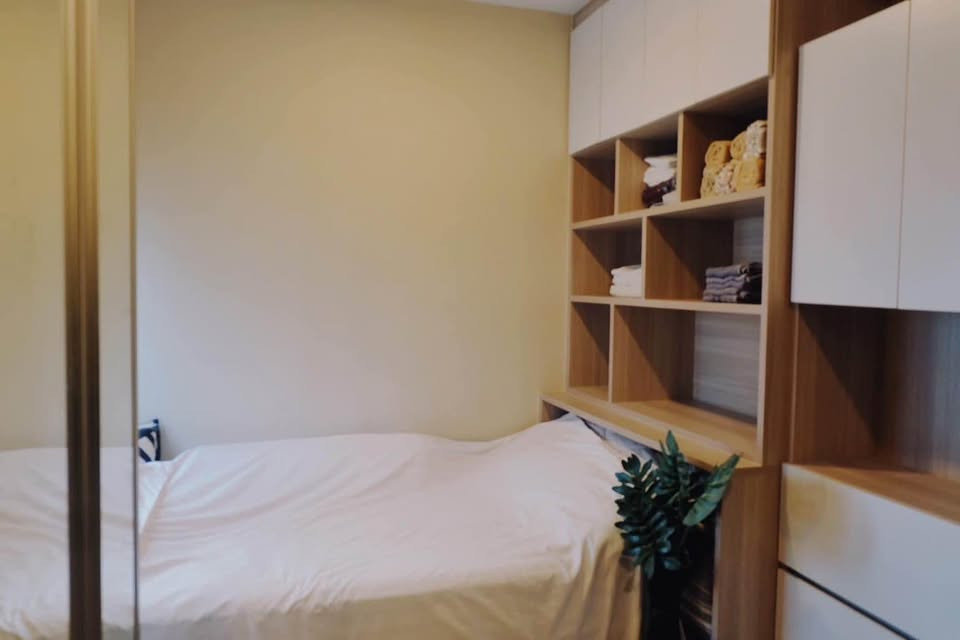 ให้เช่าคอนโด Notting Hill Sukhumvit 105 ใกล้ BTS แบริ่ง 400 เมตร ห้องมุม วิวสวน (Rt-01)