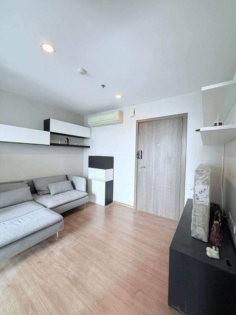 คอนโด ให้เช่า :    The Base Park East Sukhumvit 77 (( BTS Onnut Udomsuk  )) MK-02  line @livingbkk