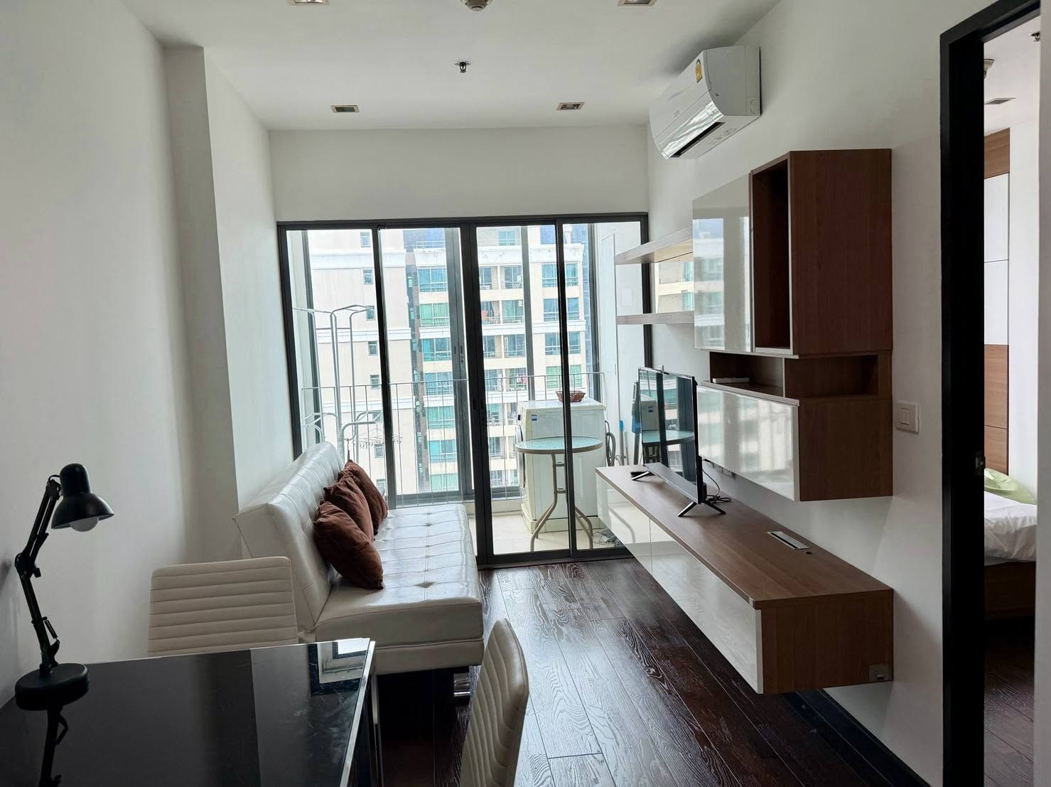 ✨Condo for Rent : Ideo Q Phayathai  (AP-02) ( line : @condo91 )