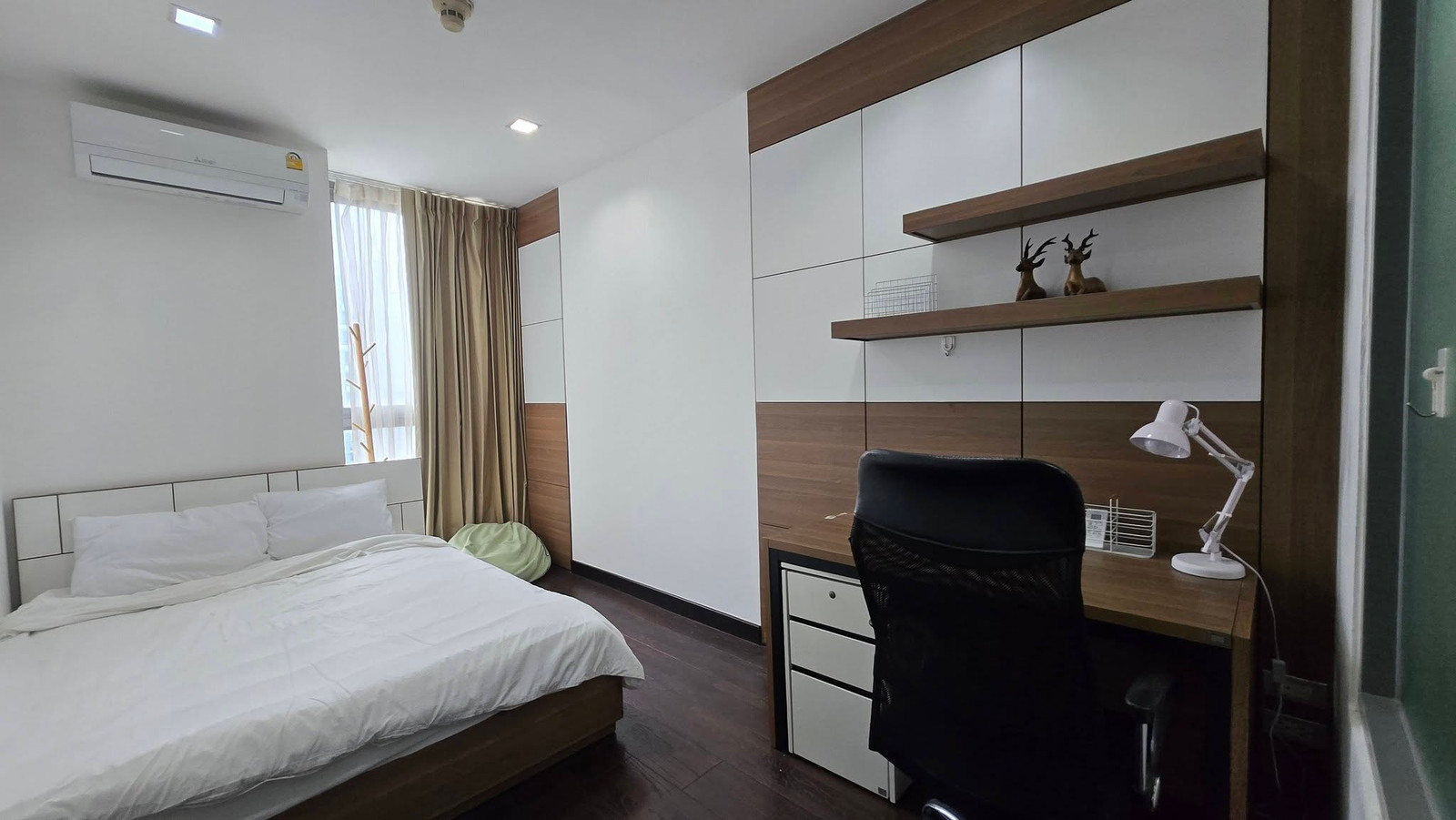 ✨Condo for Rent : Ideo Q Phayathai  (AP-02) ( line : @condo91 )