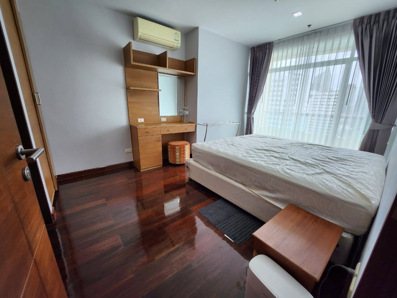 คอนโดให้เช่า : Sukhumvit City Resort สุขุมวิท ซิตี้ รีสอร์ท(( Asok อโศก)) MK-02 line @livingbkk