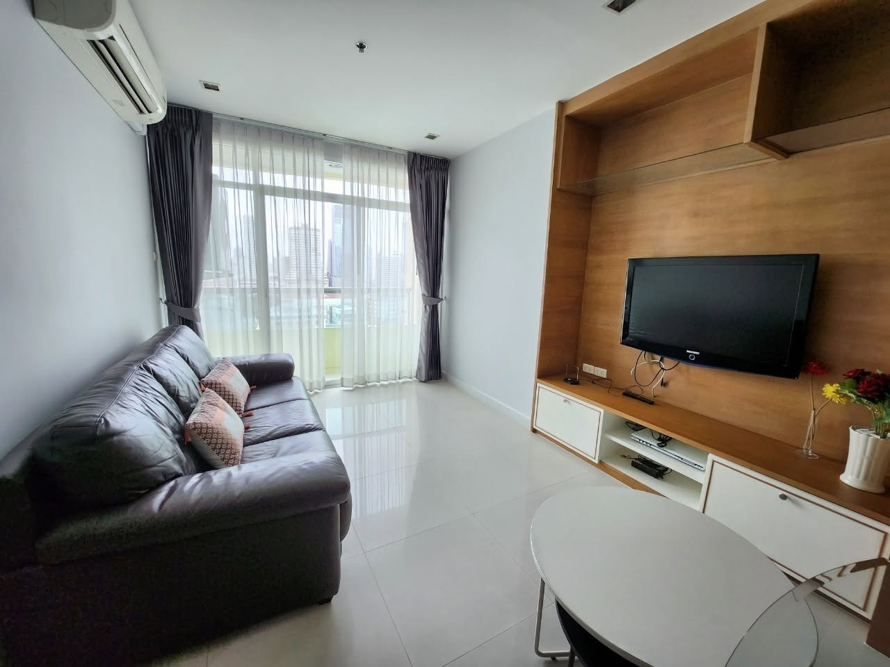 คอนโดให้เช่า : Sukhumvit City Resort สุขุมวิท ซิตี้ รีสอร์ท(( Asok อโศก)) MK-02 line @livingbkk