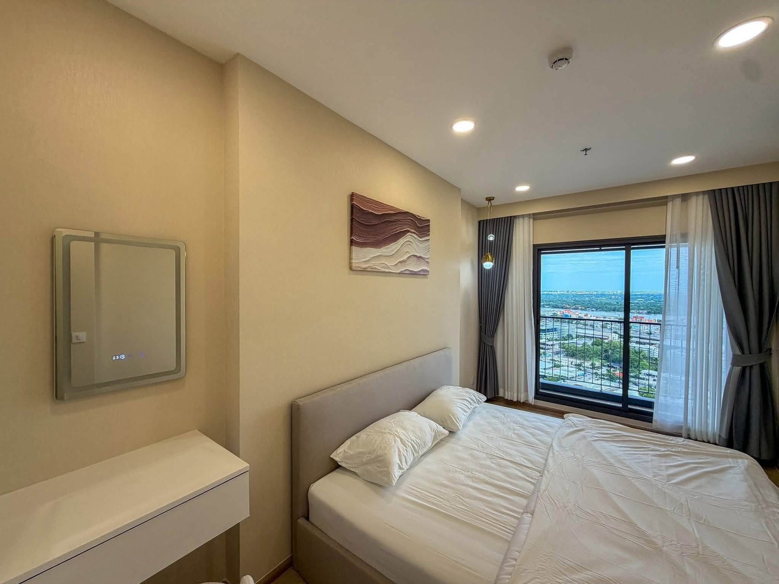 ✨Condo for Rent :  Life Rama 4 – Asoke (AP-02 ) line : @condo91