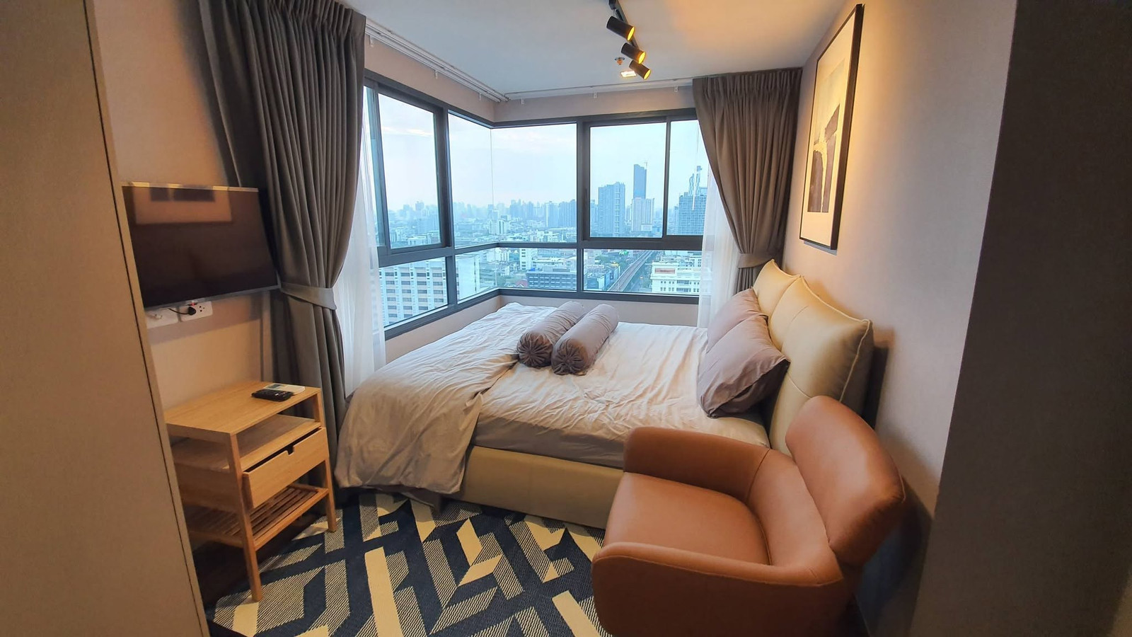✨Condo for Rent : Rhythm Charoenkrung Pavillion (AP-02 ) line : @condo91