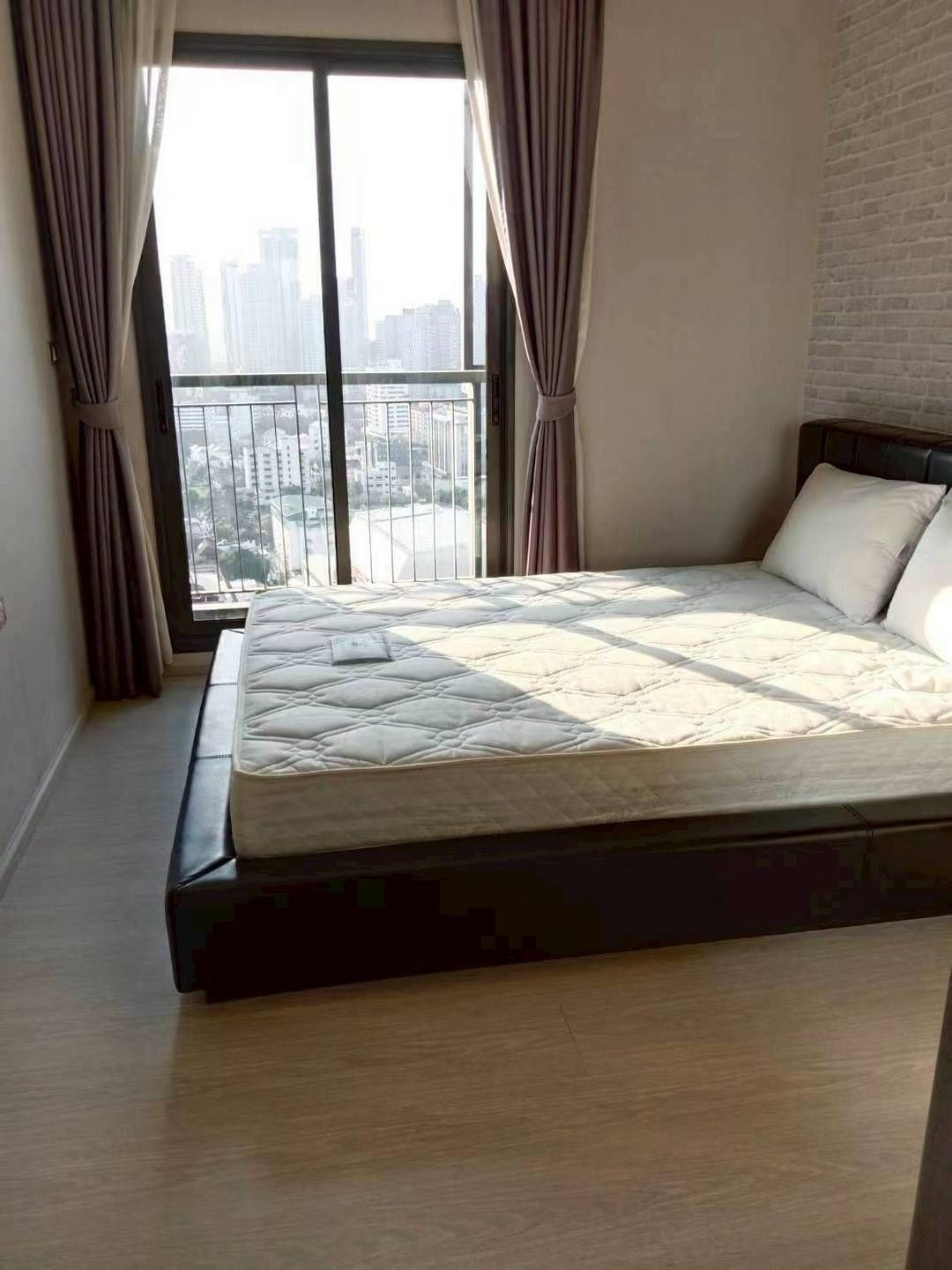 ให้เช่า RHYTHM Sukhumvit 36-38 ใกล้ BTS ทองหล่อ (Rt-01)