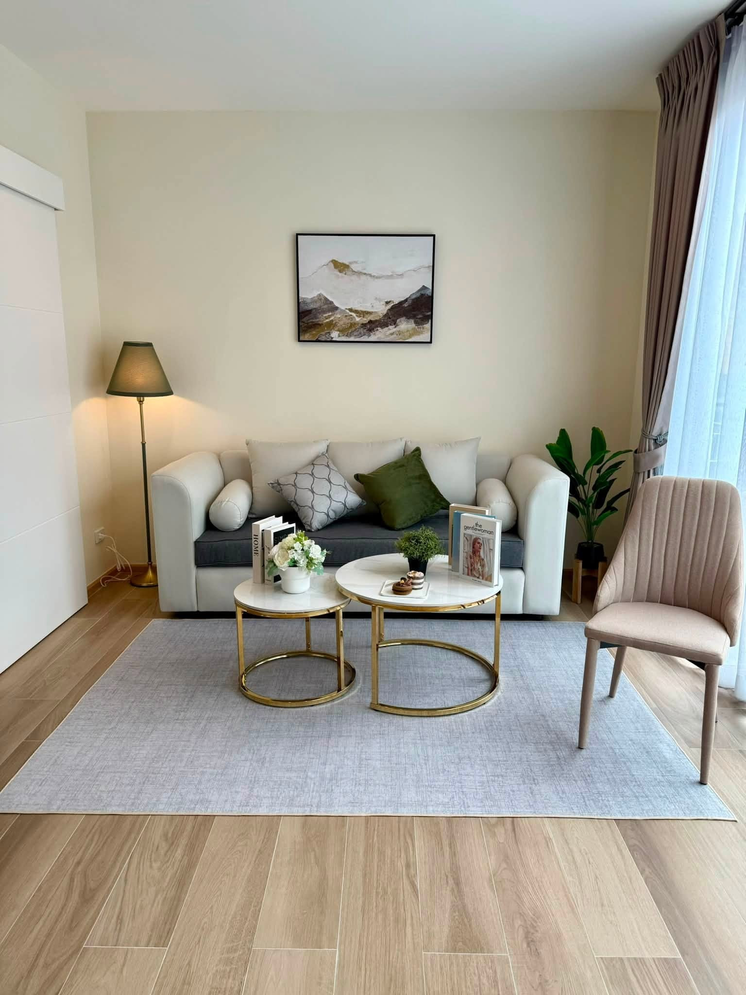 ทาวน์โฮมให้เช่า :  Premium Townhome Eigen RAMA 9 (พรีเมียมทาวน์โฮม ไอเจ้นท์ พระราม 9 )(( Prawet ประเวศ)MK-02 line @livingbkk