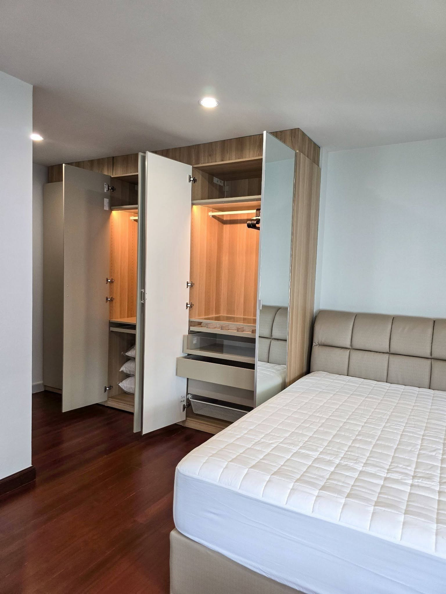 บ้านให้เช่า : บ้านเดี่ยว ถ.พระราม 9 (ไม่อยู่ในโครงการหมู่บ้าน) ( AP-02) (line: @condo91 )