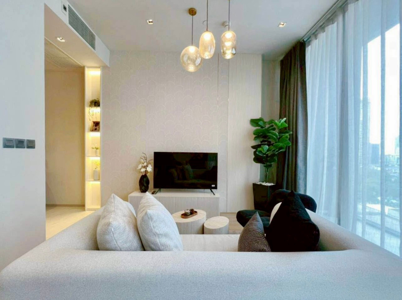 ✨Condo for Rent : Ashton Silom (AP-02) (line: @condo91 )