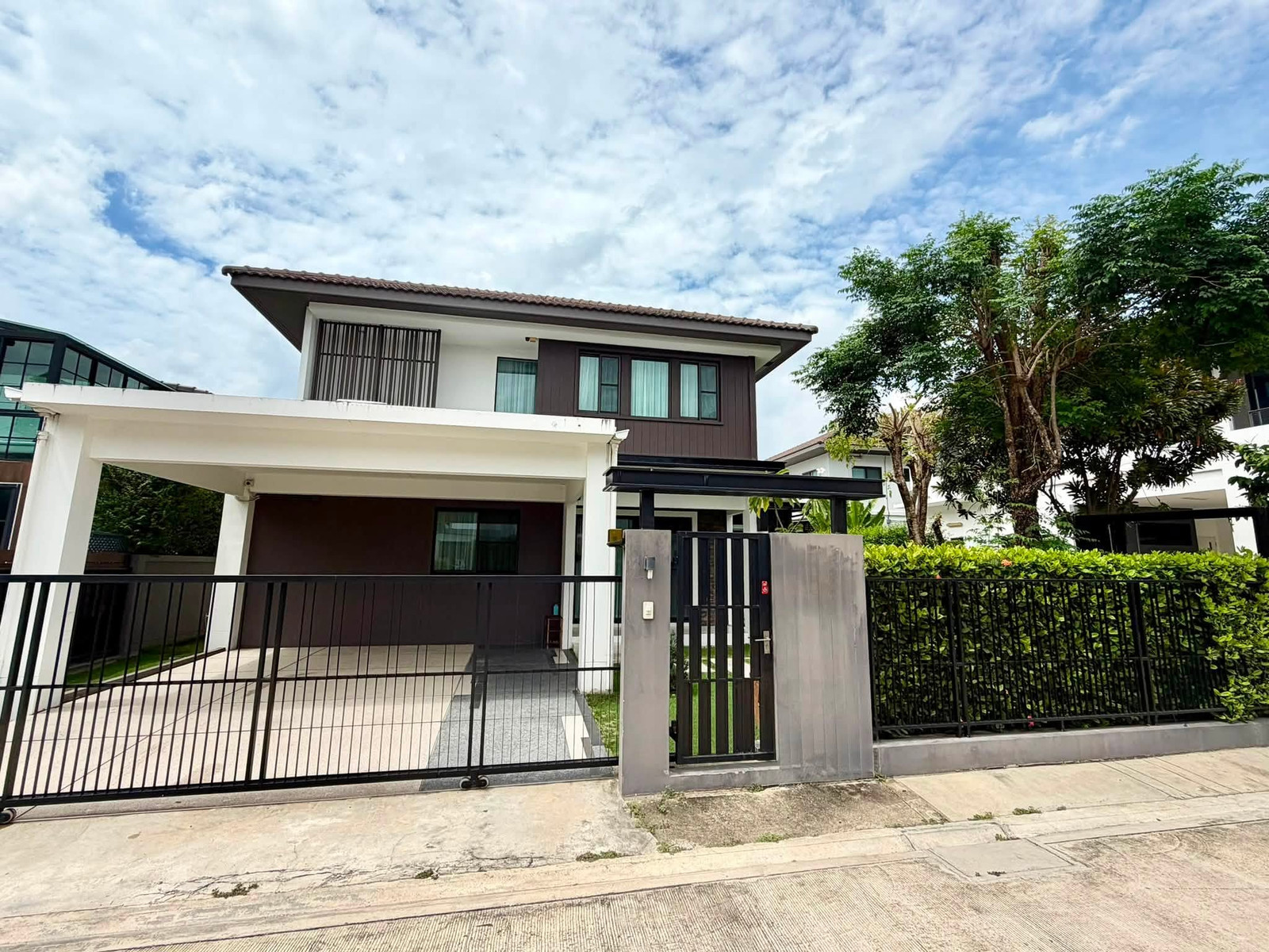 ✨House for rent : Mantana Bangna Km.7 (AP-02) (line: @condo91 )