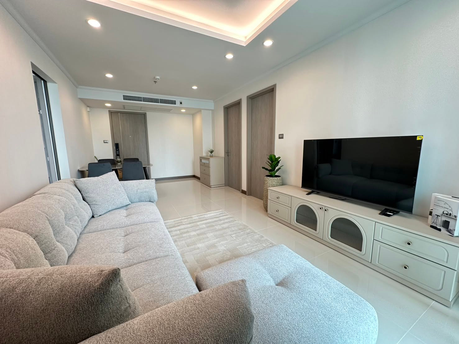 ✨Condo for Rent : Supalai Oriental Sukhumvit 39  (BTS Phrom Phong)(AP-02) ( line : @condo91 )