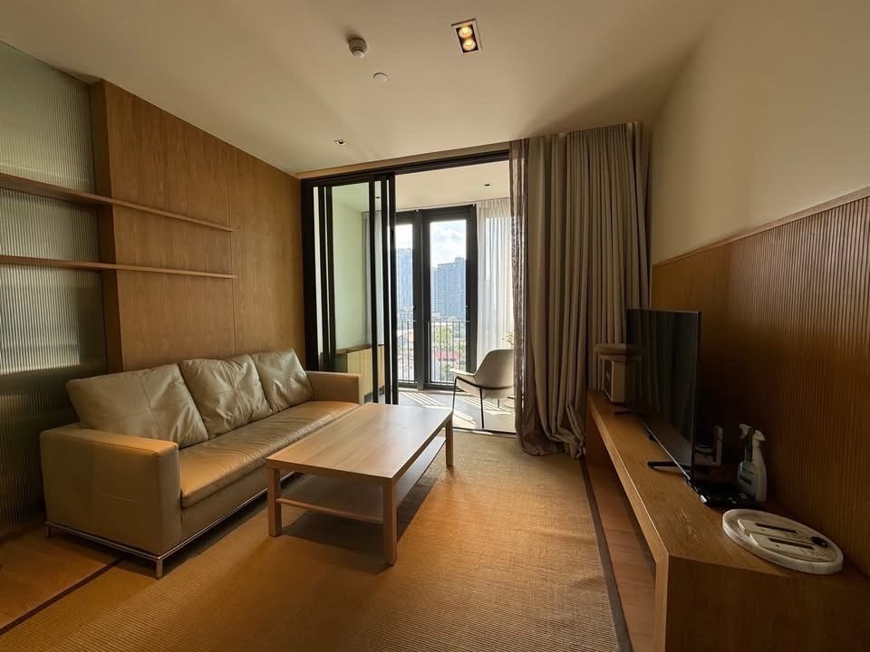 Beatniq Sukhumvit 32 (ห้องกว้าง มีอ่างอาบน้ำ ใกล้ BTS ทองหล่อ) [CC-01]