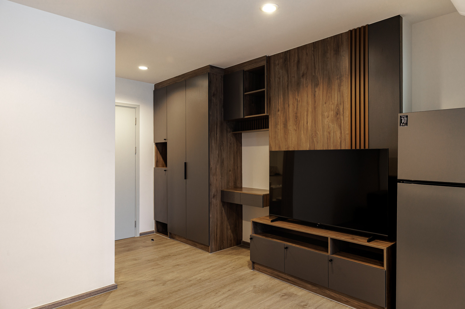Regent Home Bangna  * BTS Bang Na / รีเจ้นท์ โฮม บางนา  (DL-02) (E1301014)/ line: @condo66